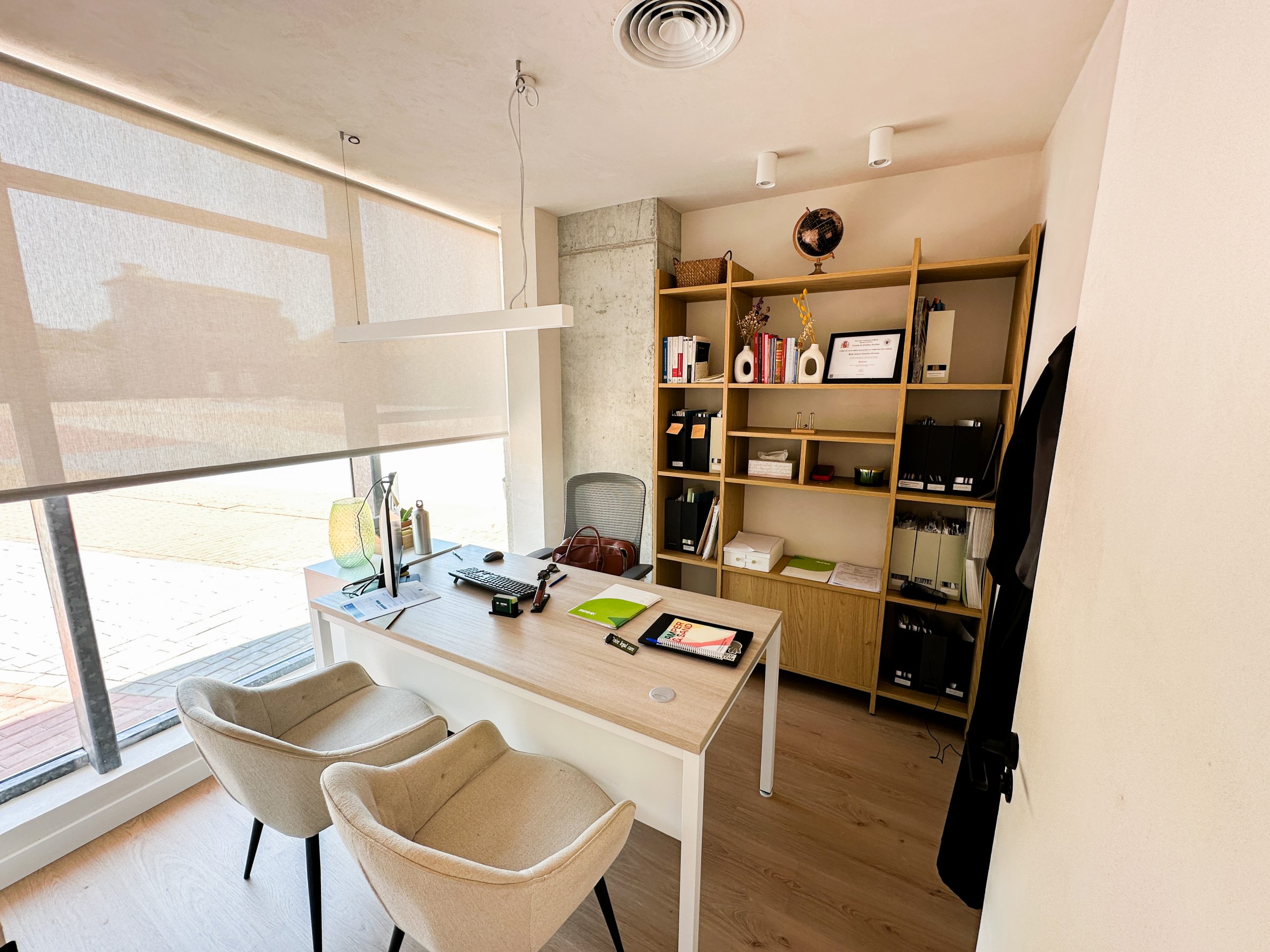 Oficinas privadas disponibles